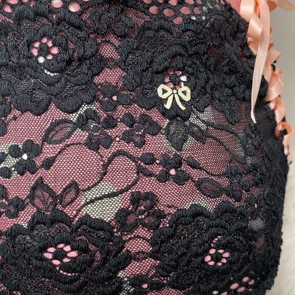 Vintage Victoria’s Secret high waisted lace corset back panty - Picture 3 of 6